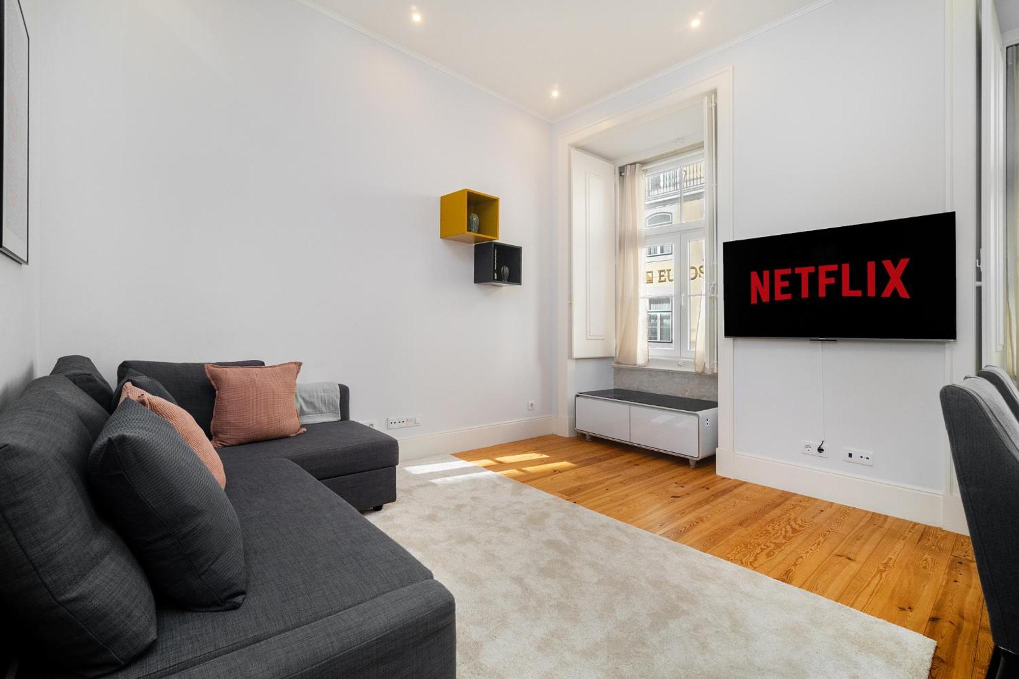 Whome Elegant In Lisbons Historic Downtown Apartment